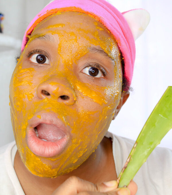 Aloe Vera & Turmeric Face Mask