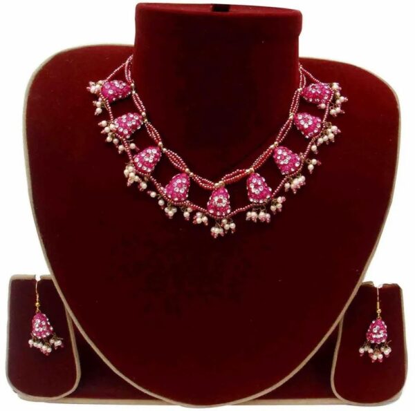 Lac Necklace Sets