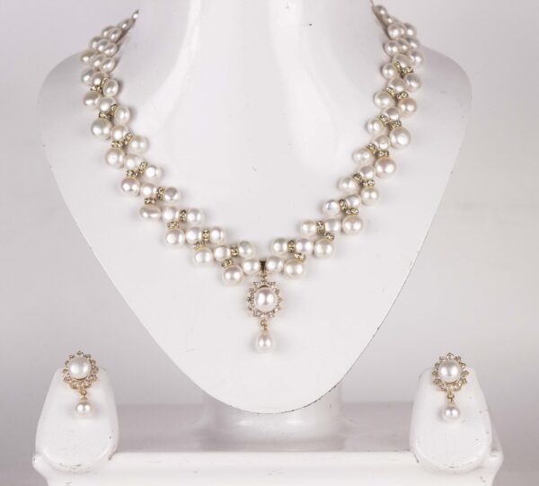 Pearl Choker Sets